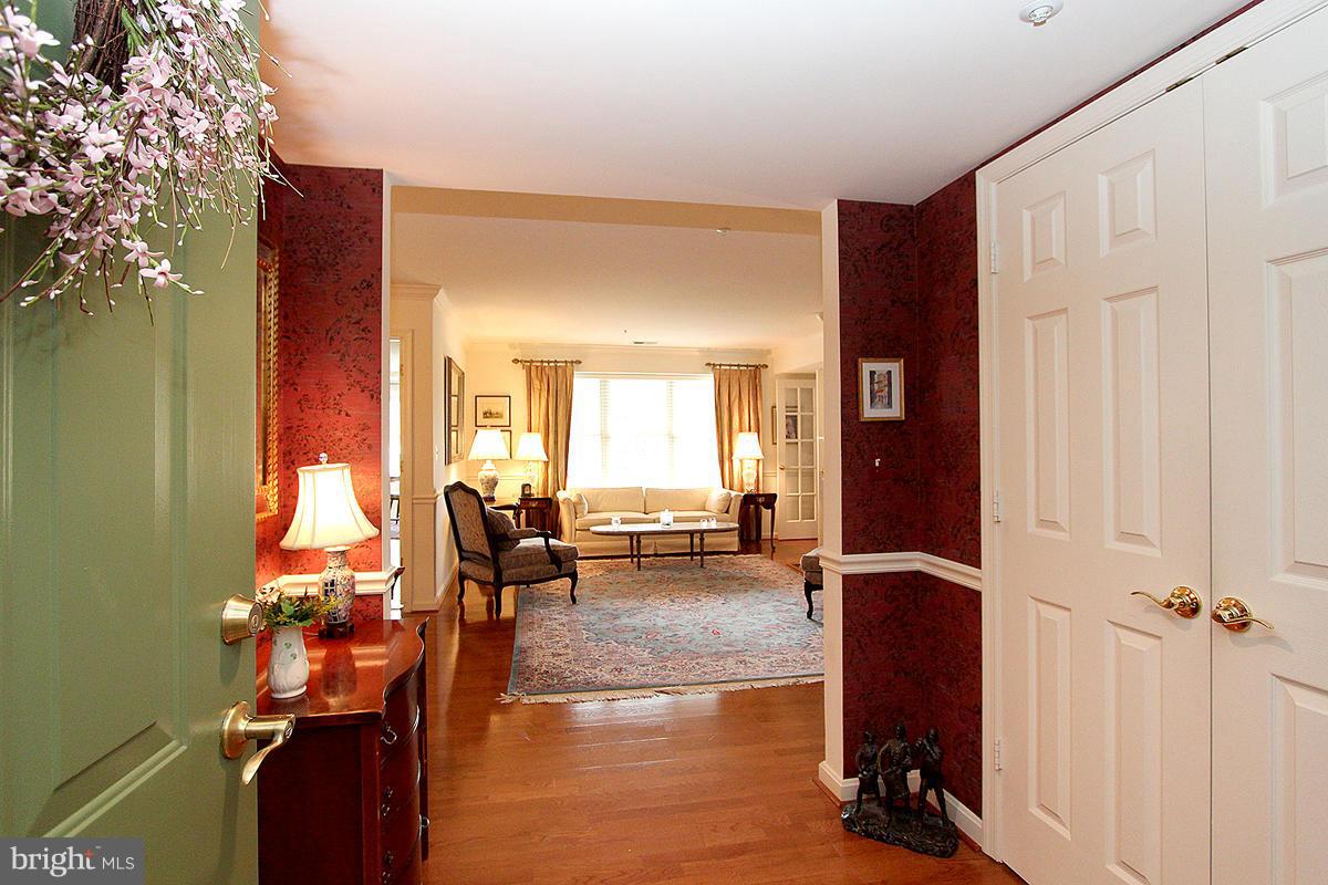 12320 Rosslare Ridge Road, Unit 402 Lutherville-Timonium, MD 21093 - Photo 3 of 29 Interior (General)