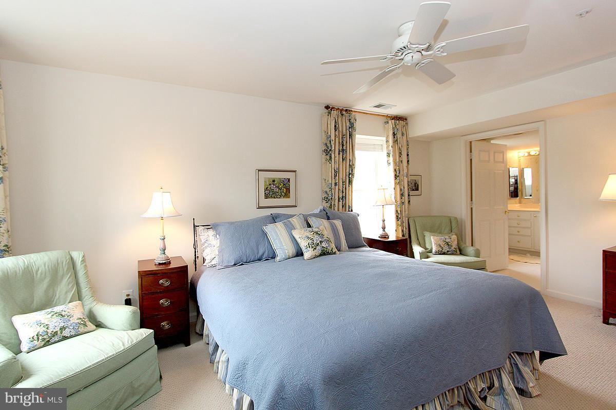 12320 Rosslare Ridge Road, Unit 402 Lutherville-Timonium, MD 21093 - Photo 22 of 29 Bedroom (Master)