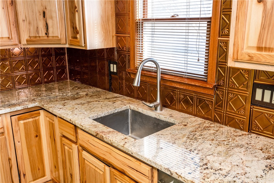 1780 Hanes Road Dayton, OH 45432 - Photo 22 of 54