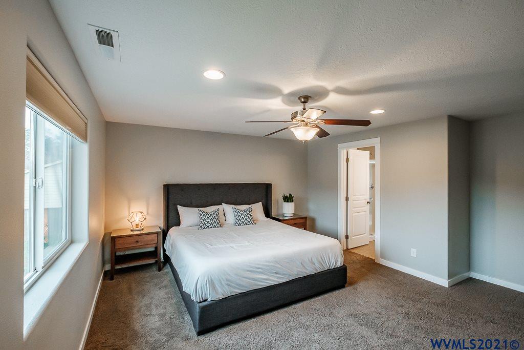 2672 Oak Ridge Street Northwest Albany, OR 97321 - Photo 15 of 41 Gallery Image 15