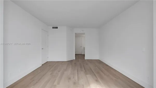 $4,947 | 555 Northeast 34th Street, Unit 2307, Miami, FL 33137