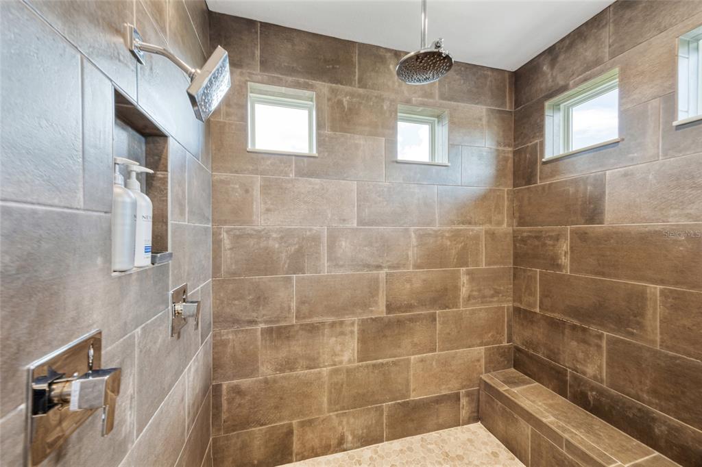 3532 Wicket Field Road Lutz, FL 33548 - Photo 20 of 56