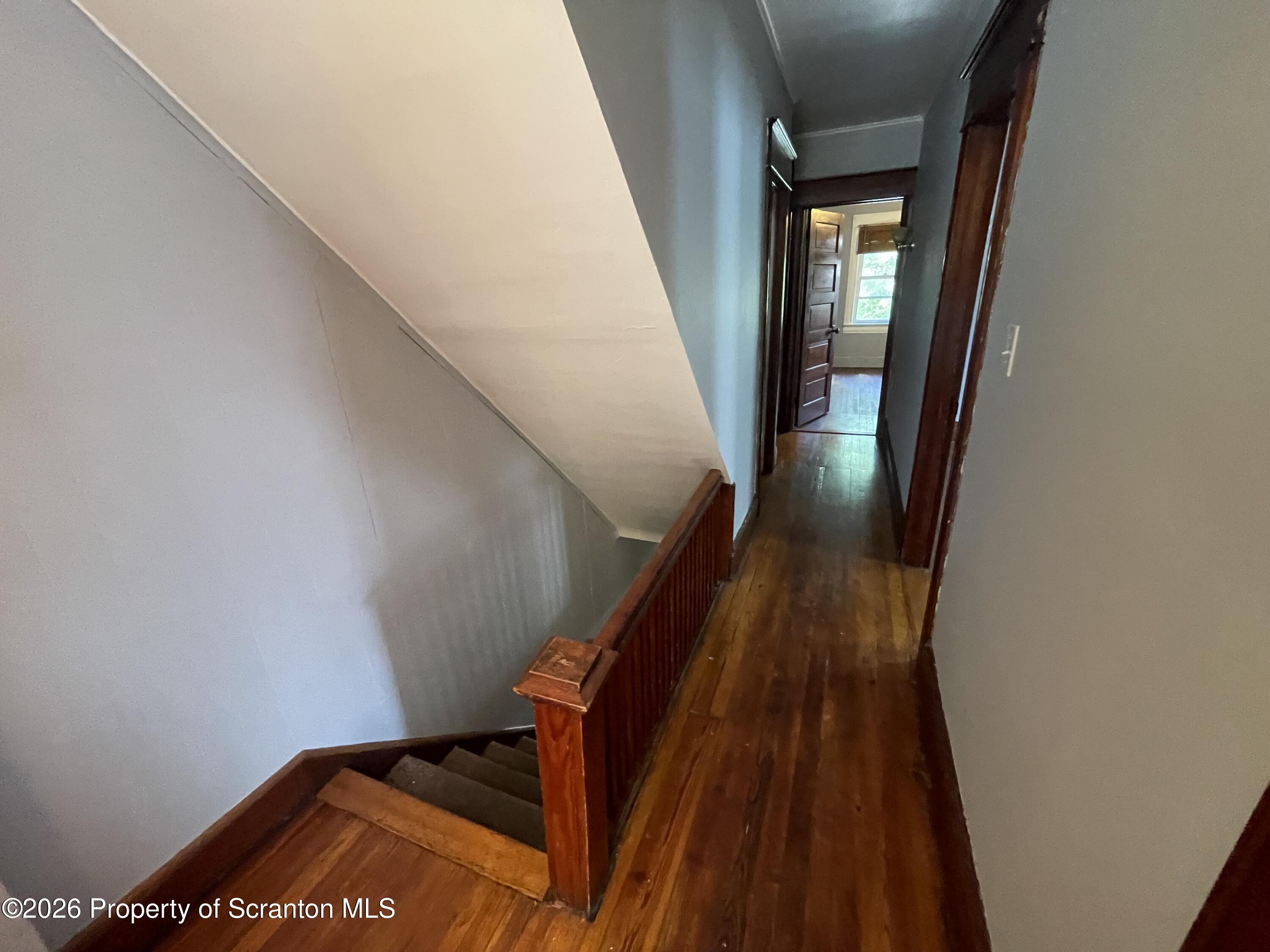 722 Wheeler Avenue Scranton, PA 18510 - Photo 10 of 20 Hallway