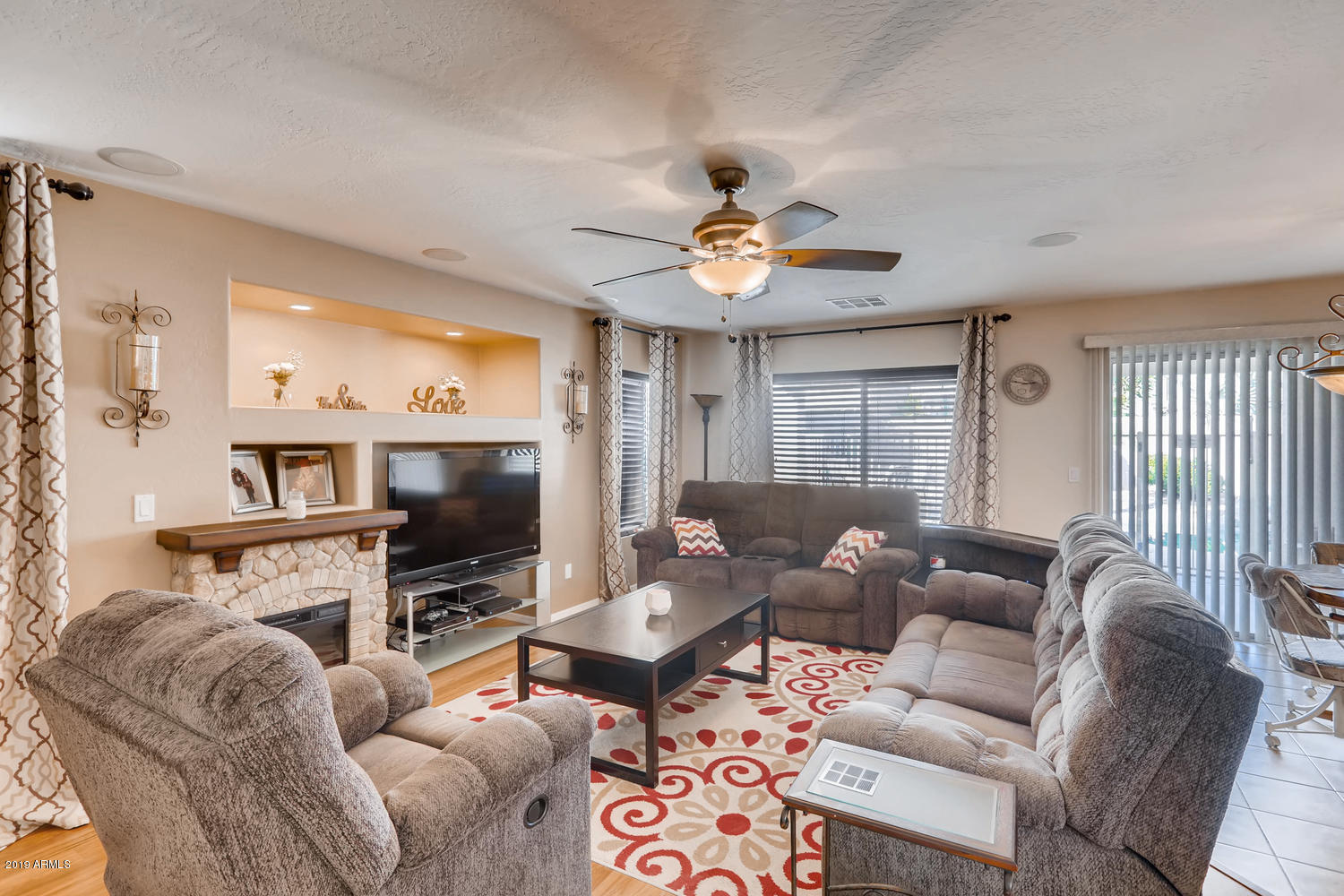 15628 West Calavar Road Surprise, AZ 85379 - Photo 9 of 22 15628 W Calavar Rd Surprise AZ-large-012