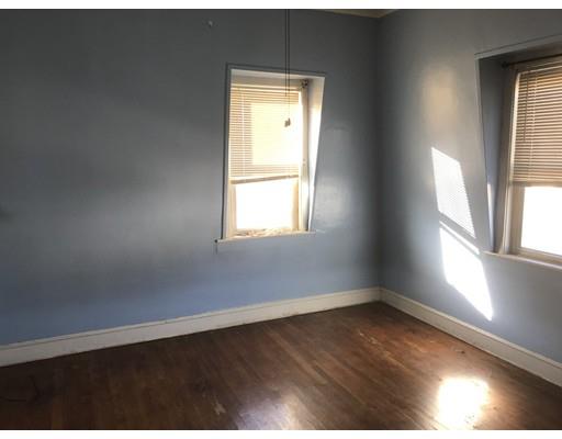 919 Middle Street Fall River, MA 02724 - Photo 16 of 19 Gallery Image 16