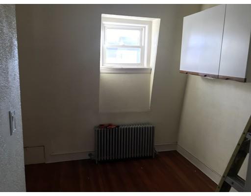 919 Middle Street Fall River, MA 02724 - Photo 17 of 19 Gallery Image 17