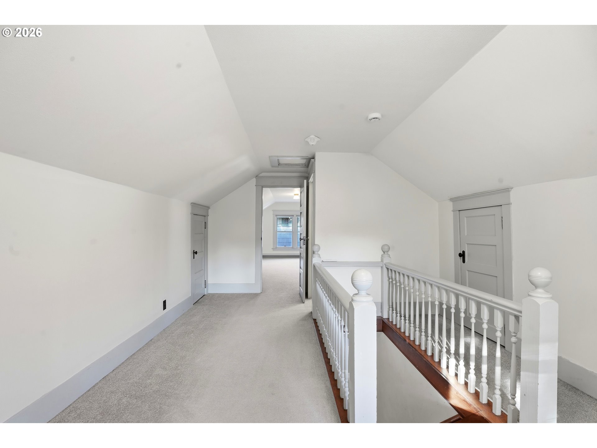 6908 Southwest 33rd Place Portland, OR 97219 - Photo 22 of 44