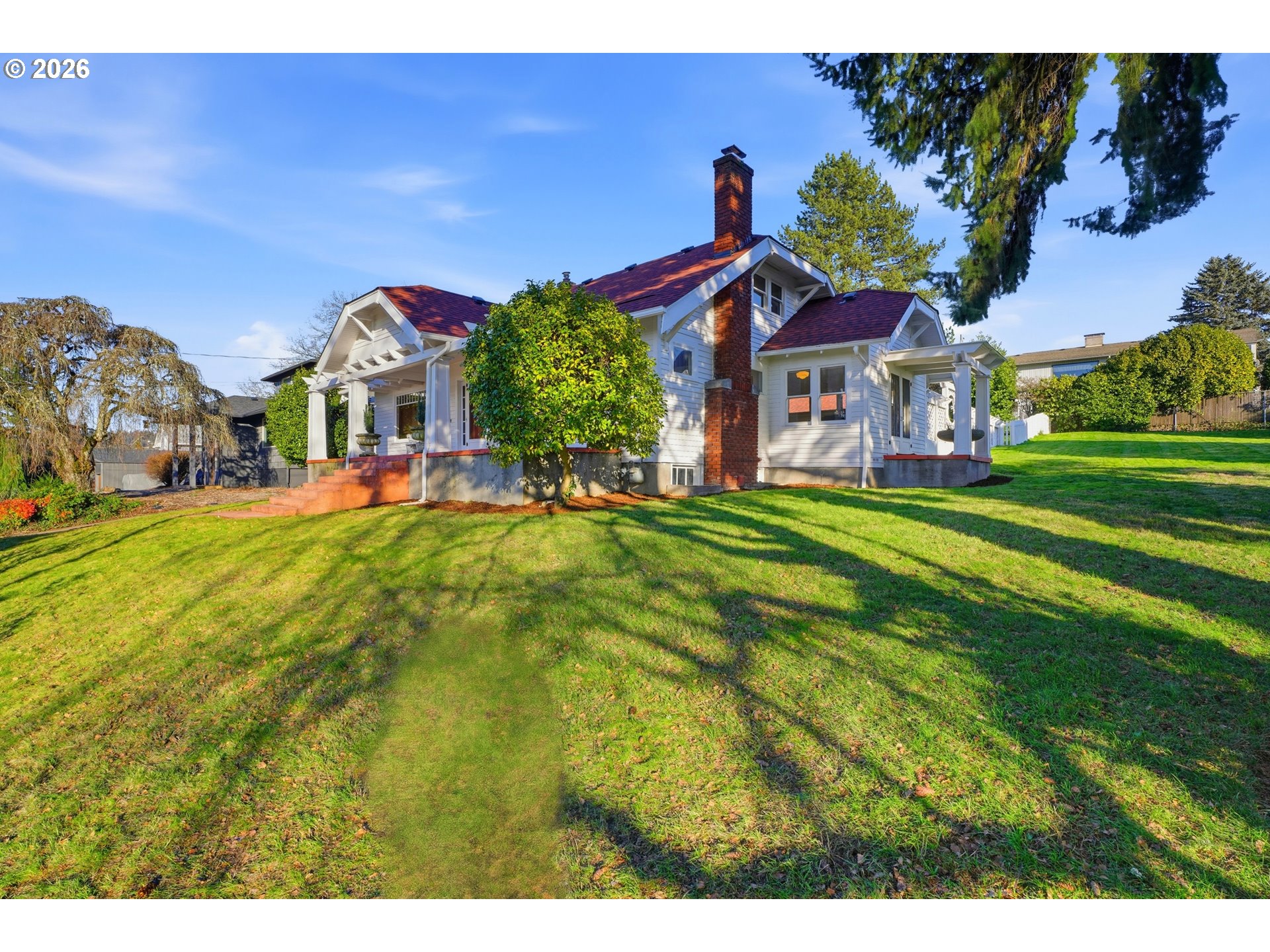 6908 Southwest 33rd Place Portland, OR 97219 - Photo 36 of 44