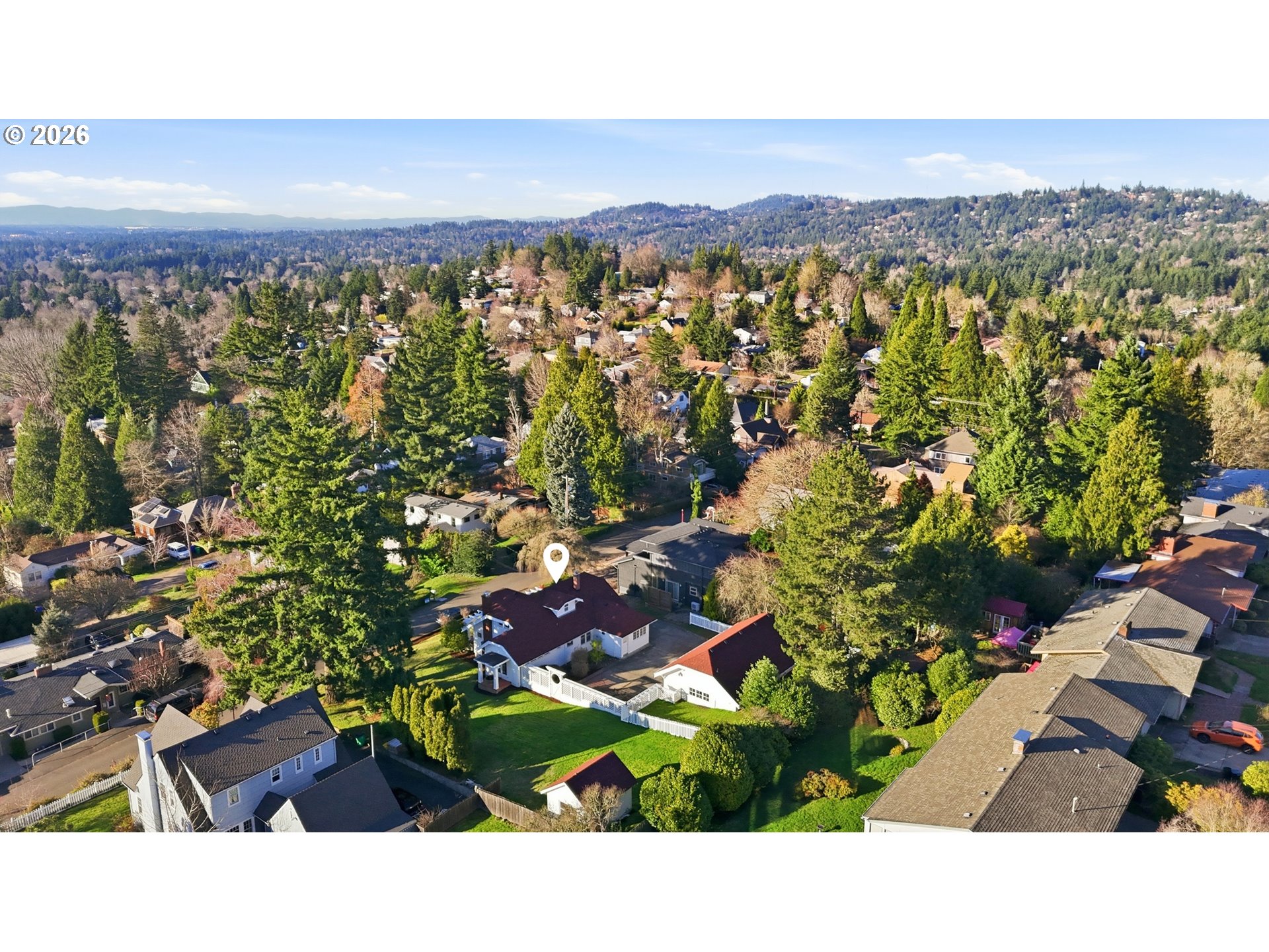 6908 Southwest 33rd Place Portland, OR 97219 - Photo 39 of 44