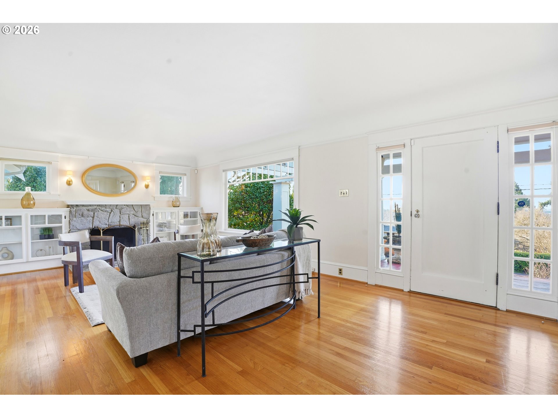 6908 Southwest 33rd Place Portland, OR 97219 - Photo 4 of 44