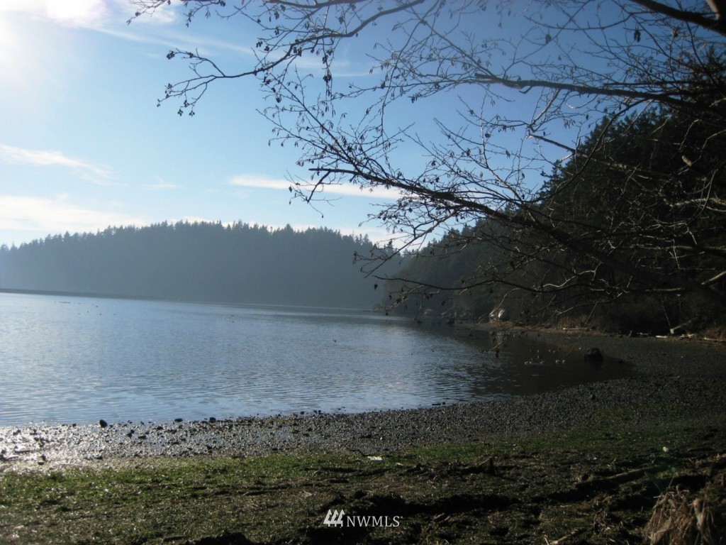 320 Sea Pines Road Bellingham, WA 98229 - Photo 8 of 10