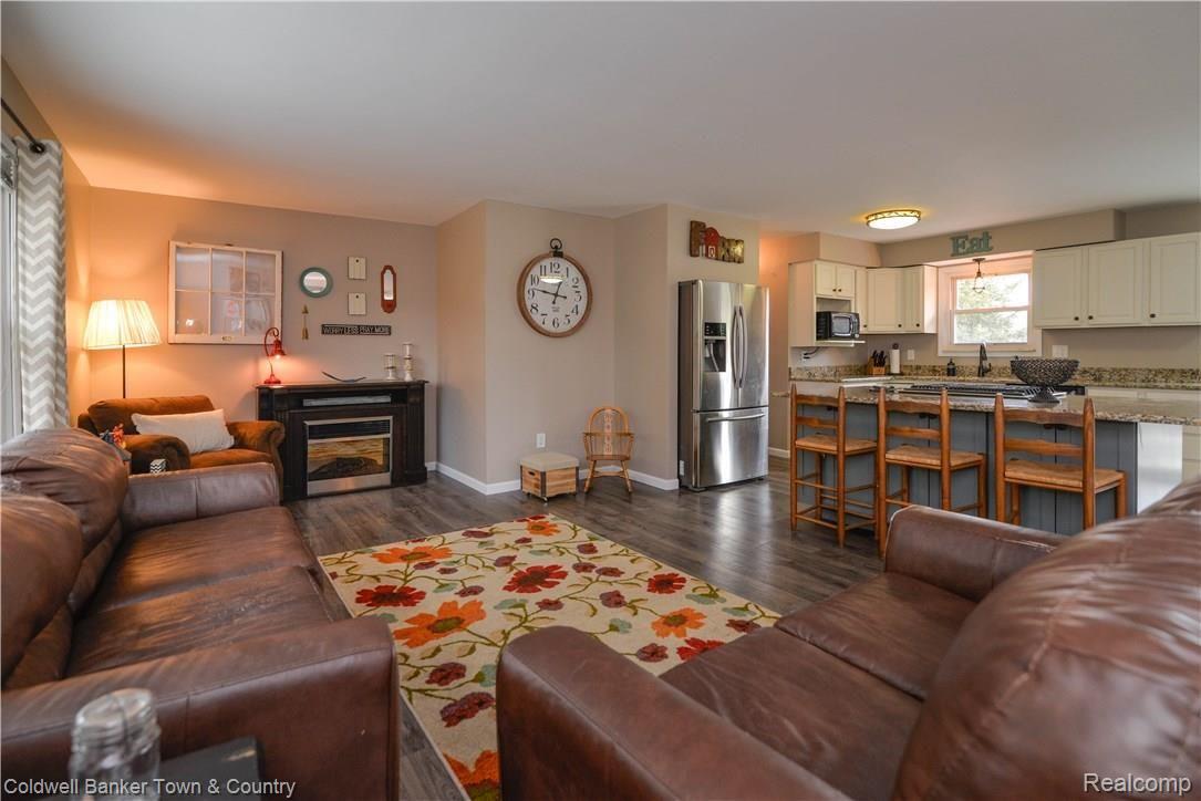 1224 West Barron Road Howell, MI 48855 - Photo 7 of 48 _A16 - Copy (2) - Copy - Copy.jpg