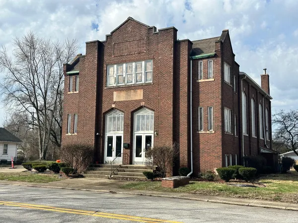 $99,900 | 801 South 25th Street, Terre Haute, IN 47803