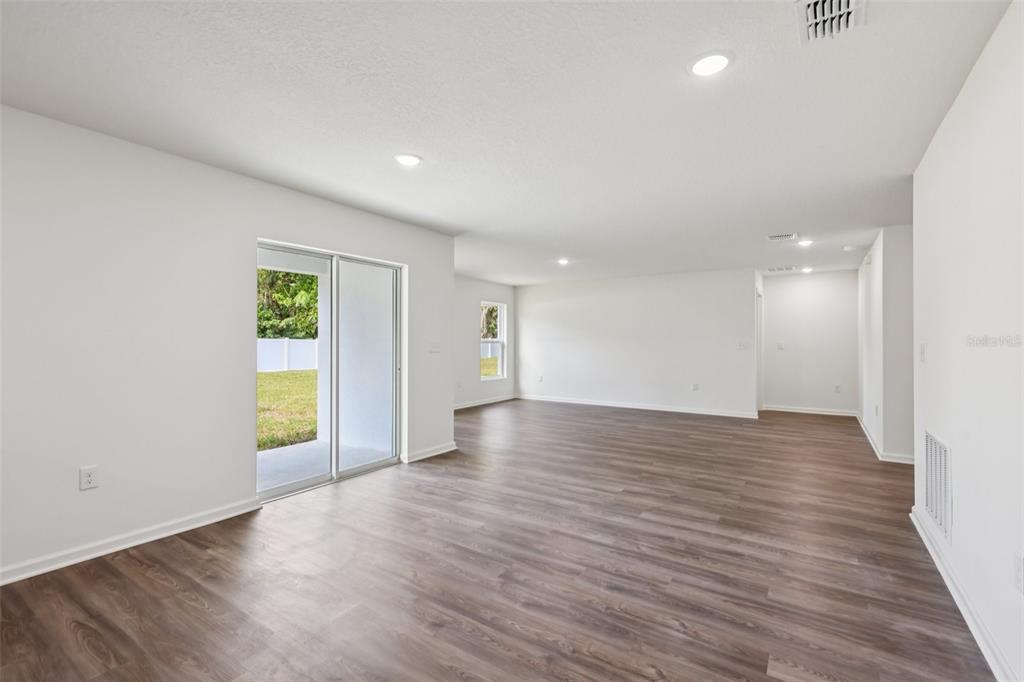 2211 Northwest 23rd Loop Ocala, FL 34475 - Photo 8 of 30