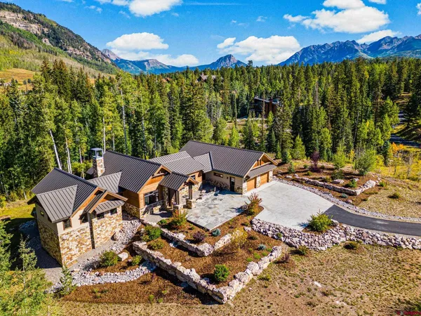 a view of an outdoor space with seating area