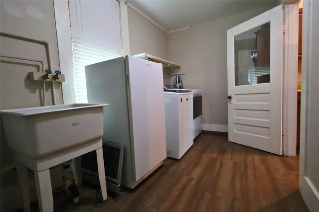 $259,000 | 210 Hopkins Street, Alba, TX 75410