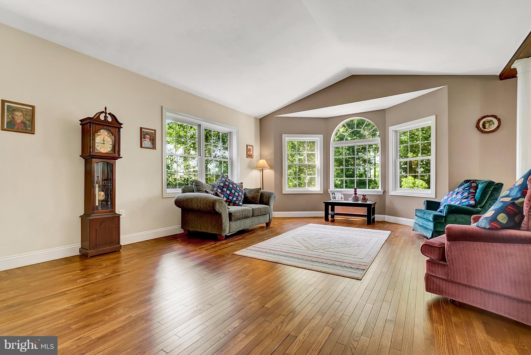 20238 Camp Road Culpeper, VA 22701 - Photo 5 of 30 Living Room