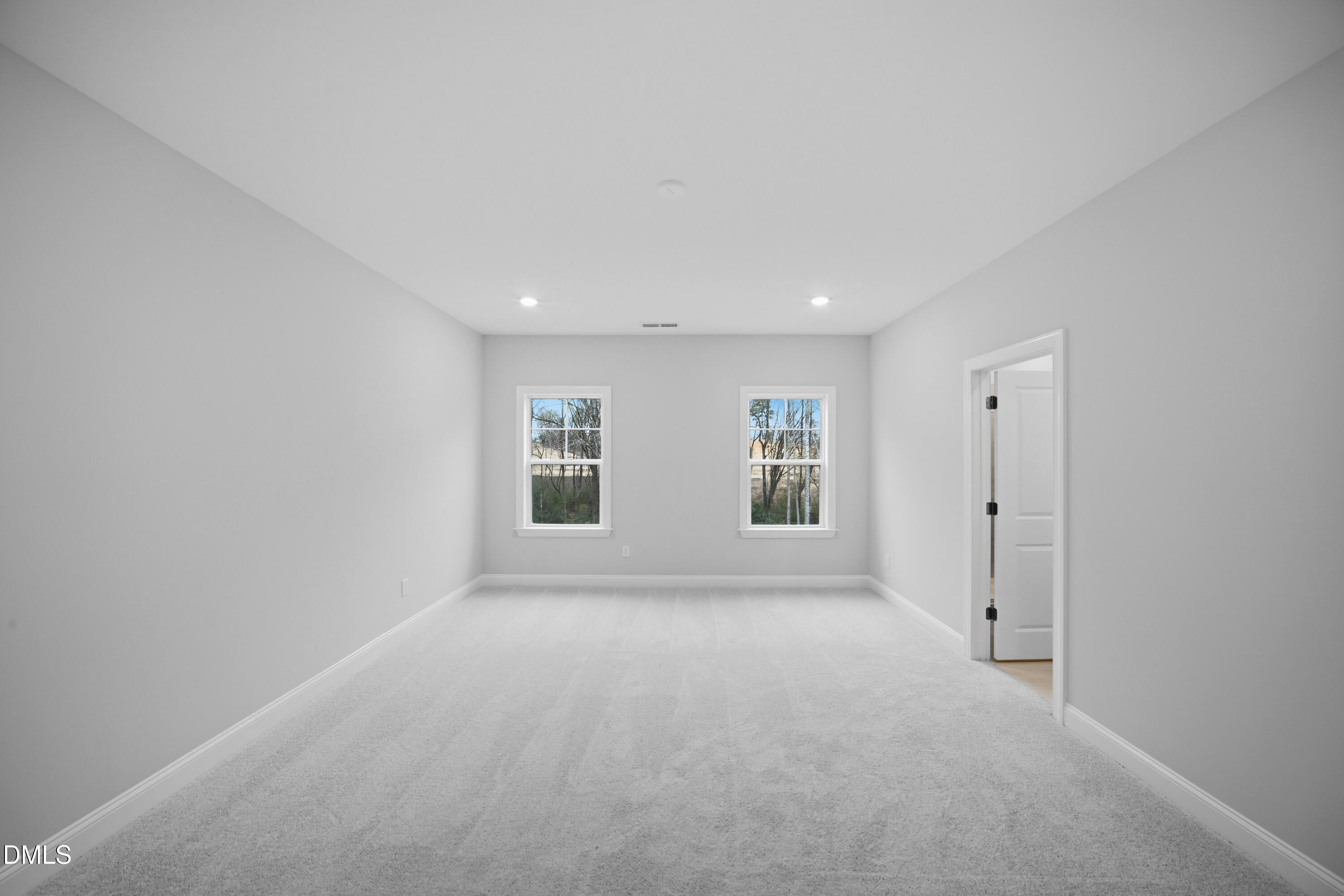4330 Laurel Pond Way Raleigh, NC 27616 - Photo 31 of 35 SUN_Everlee_Pic_TryonIII_QMI_217_Owners_