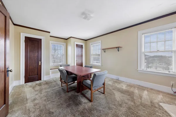 $295,000 | 141 South Neltnor Boulevard, West Chicago, IL 60185