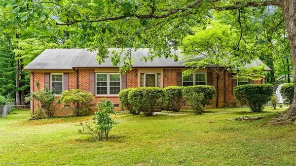 $250,000 | 4106 Ridgedale Drive, Greensboro, NC 27455