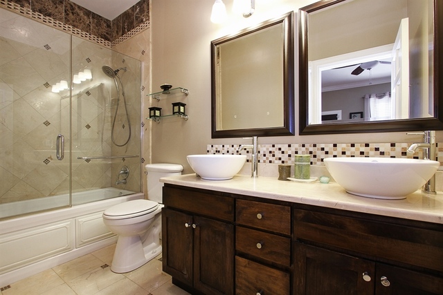4353 South Indiana Avenue, Unit 4 Chicago, IL 60653 - Photo 7 of 9