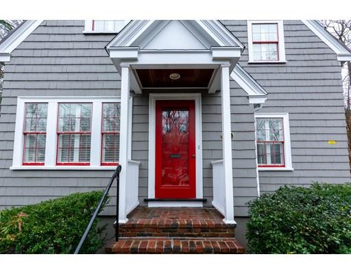 11 Cunningham Road Wellesley, MA 02481 - Photo 2 of 22