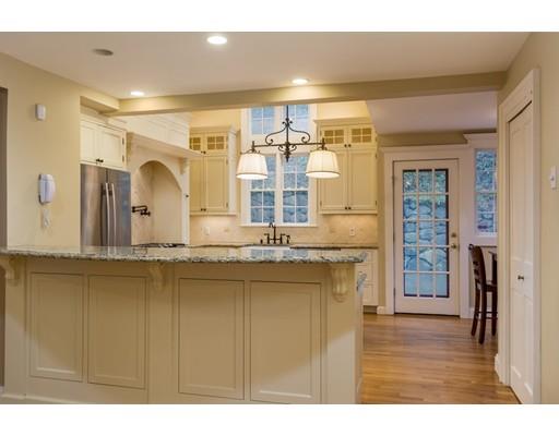 11 Cunningham Road Wellesley, MA 02481 - Photo 9 of 22