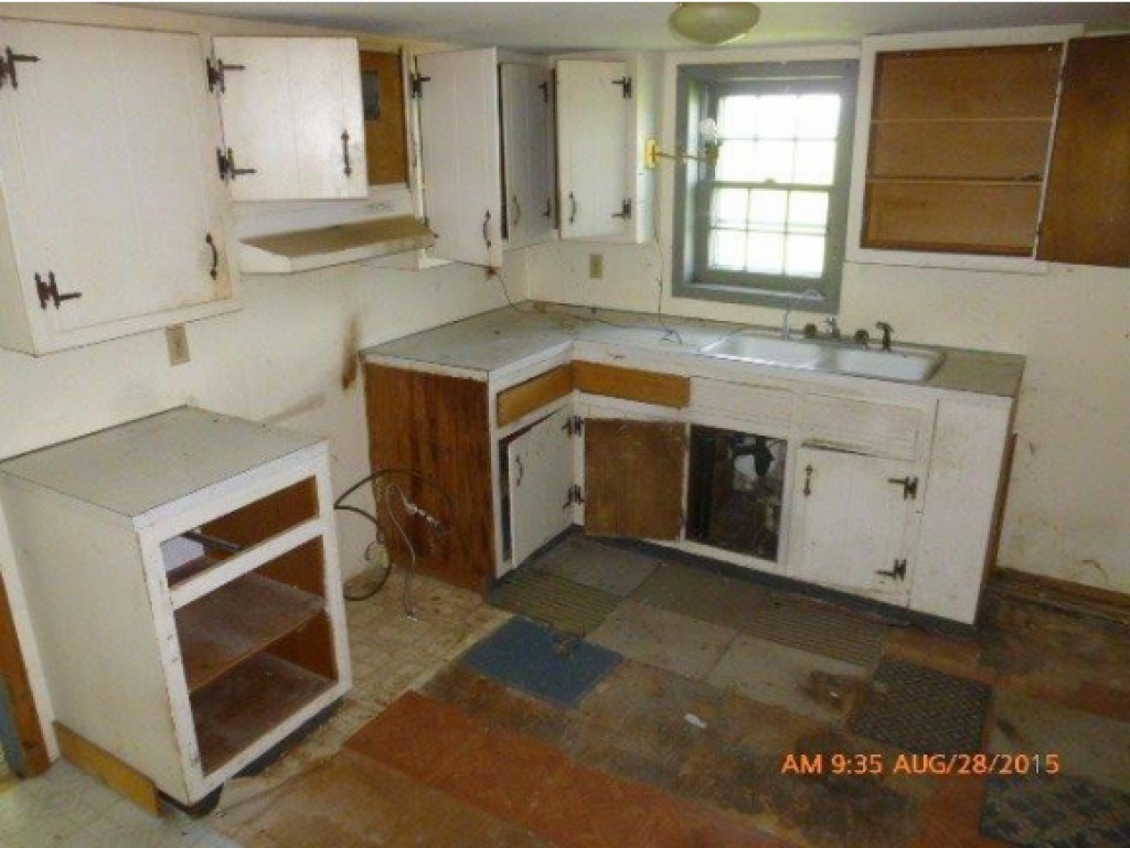 3016 Hemenway Hill Road Shoreham, VT 05770 - Photo 3 of 6 Gallery Image 3