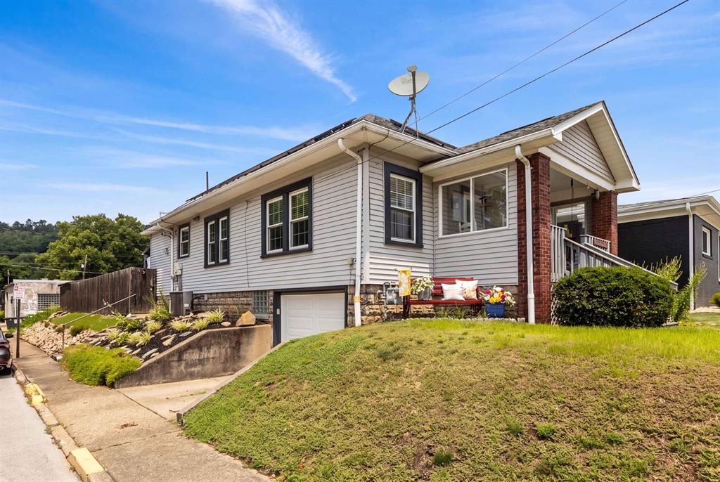 1012 Canal Street Beaver, PA 15009 - Photo 4 of 41