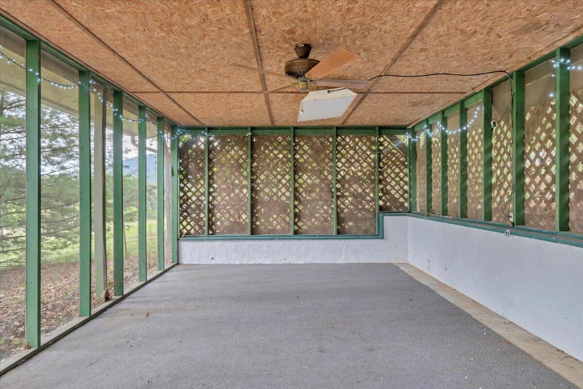 811 Ball Park Road Eagle Rock, VA 24085 - Photo 37 of 51 42-MIB05014