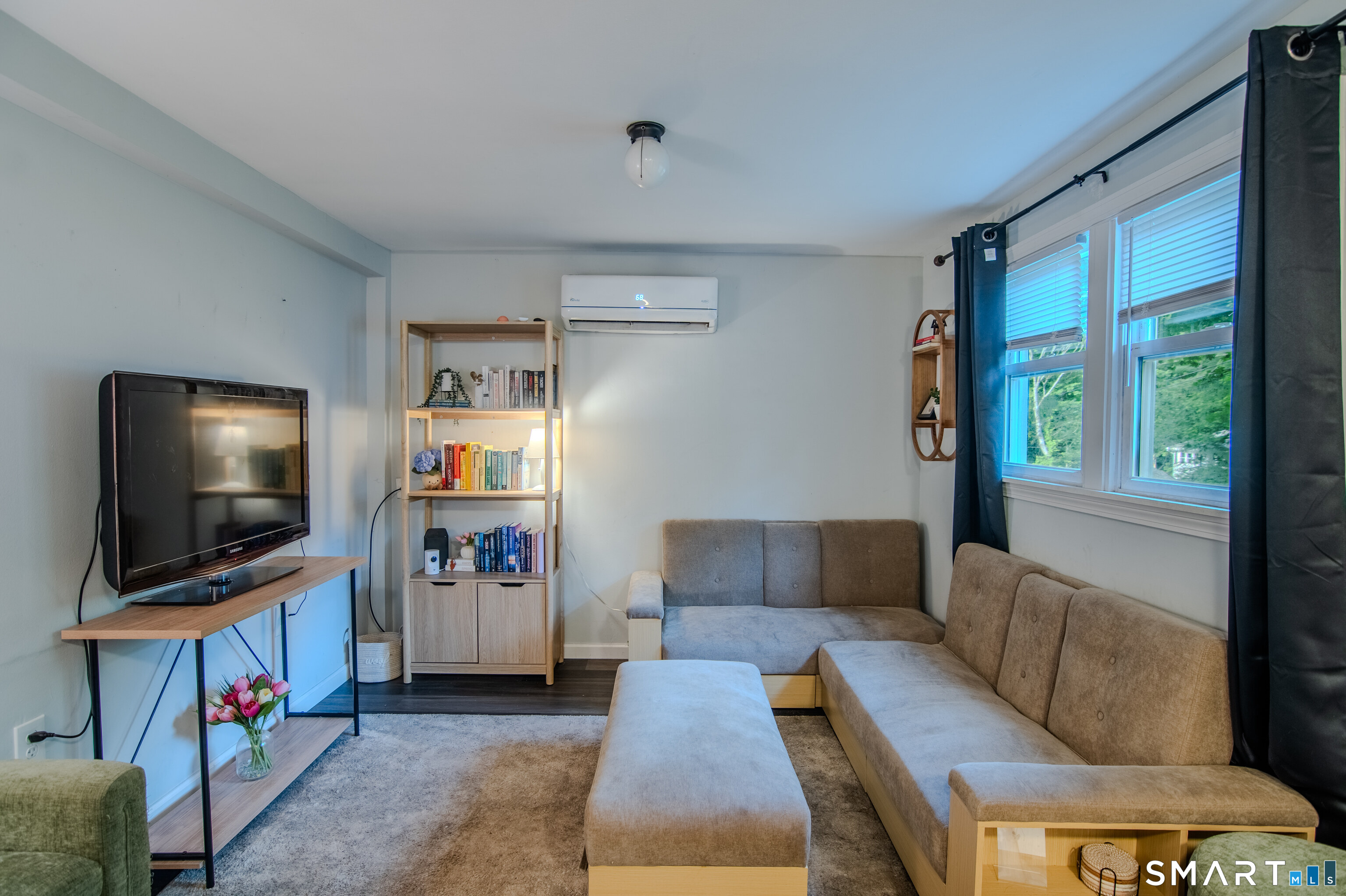 37 Lake Street Ledyard, CT 06339 - Photo 4 of 17