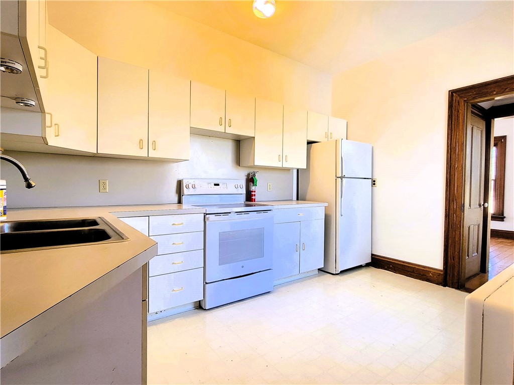 2951 East Main Road, Unit 3 Portsmouth, RI 02871 - Photo 12 of 19