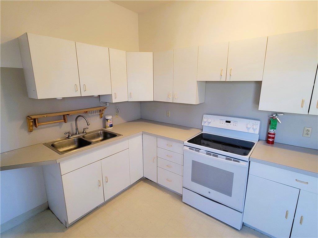 2951 East Main Road, Unit 3 Portsmouth, RI 02871 - Photo 13 of 19