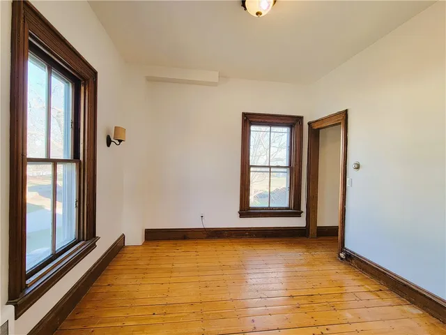 $299,000 | 2951 East Main Road, Unit 3, Portsmouth, RI 02871