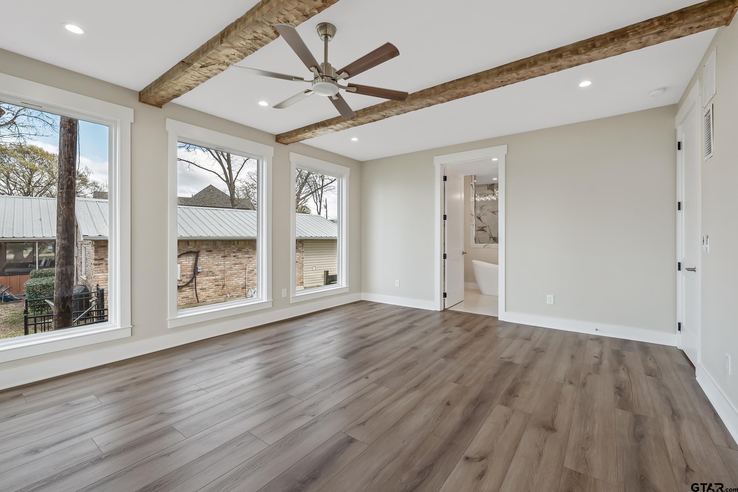 22107 Blue Water Road Chandler, TX 75758 - Photo 16 of 37