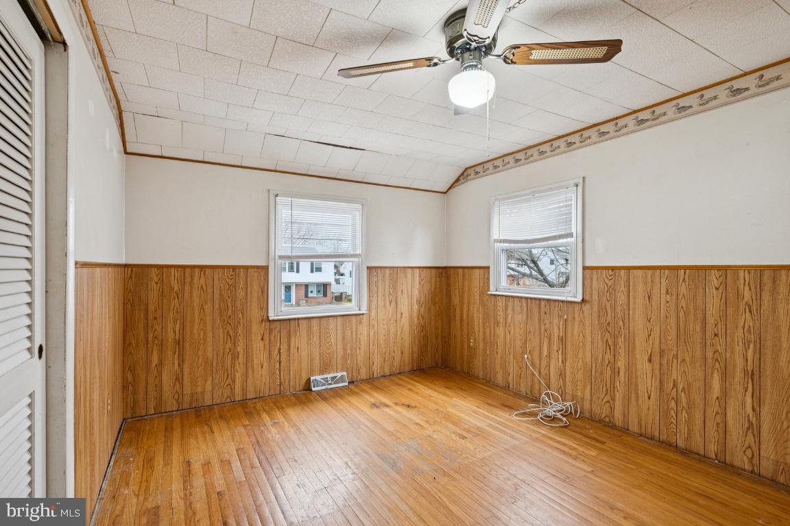 7420 Wyndam Road Pennsauken, NJ 08109 - Photo 12 of 25