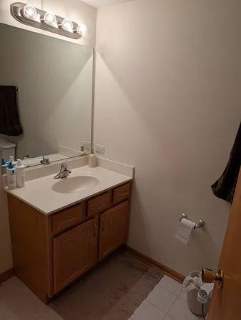 $2,650 | 16641 Liberty Circle, Unit 2S, Orland Park, IL 60467