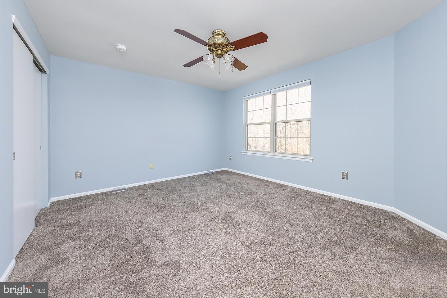 30 Springcress Drive Delran, NJ 08075 - Photo 15 of 32 Primary Bedroom