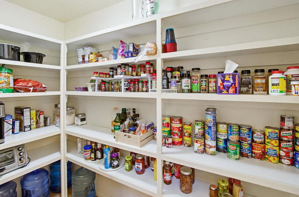 2092 Tudor Lane Fallbrook, CA 92028 - Photo 11 of 52