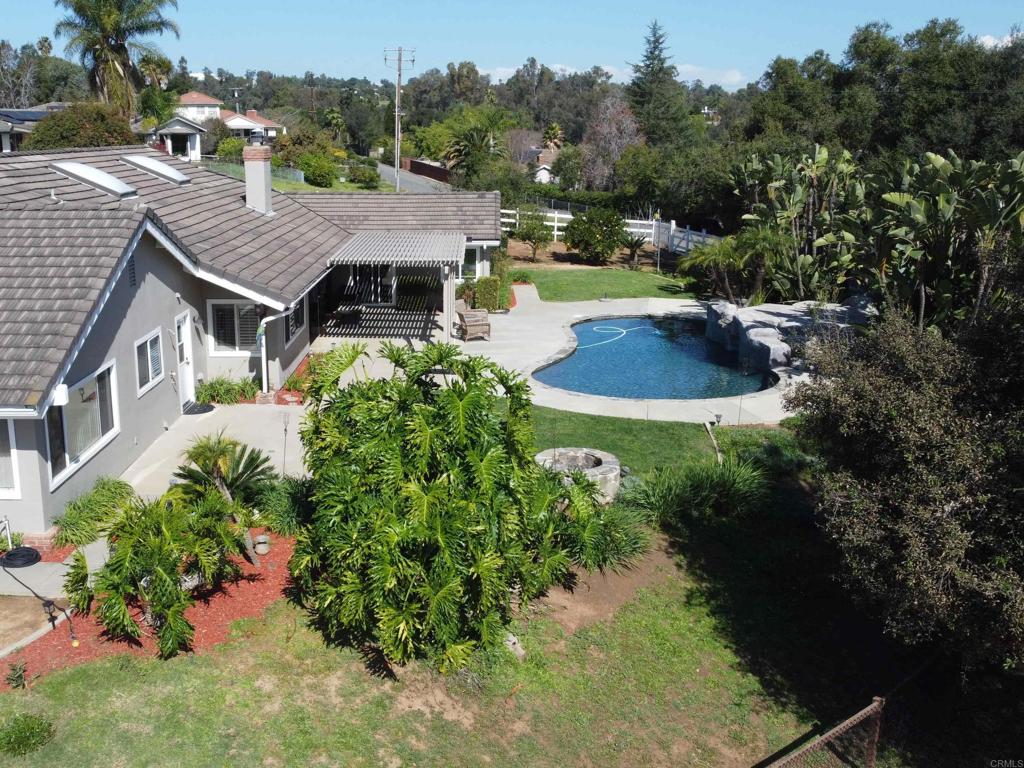 2092 Tudor Lane Fallbrook, CA 92028 - Photo 51 of 52 an aerial view of a house with garden space lake view and trees