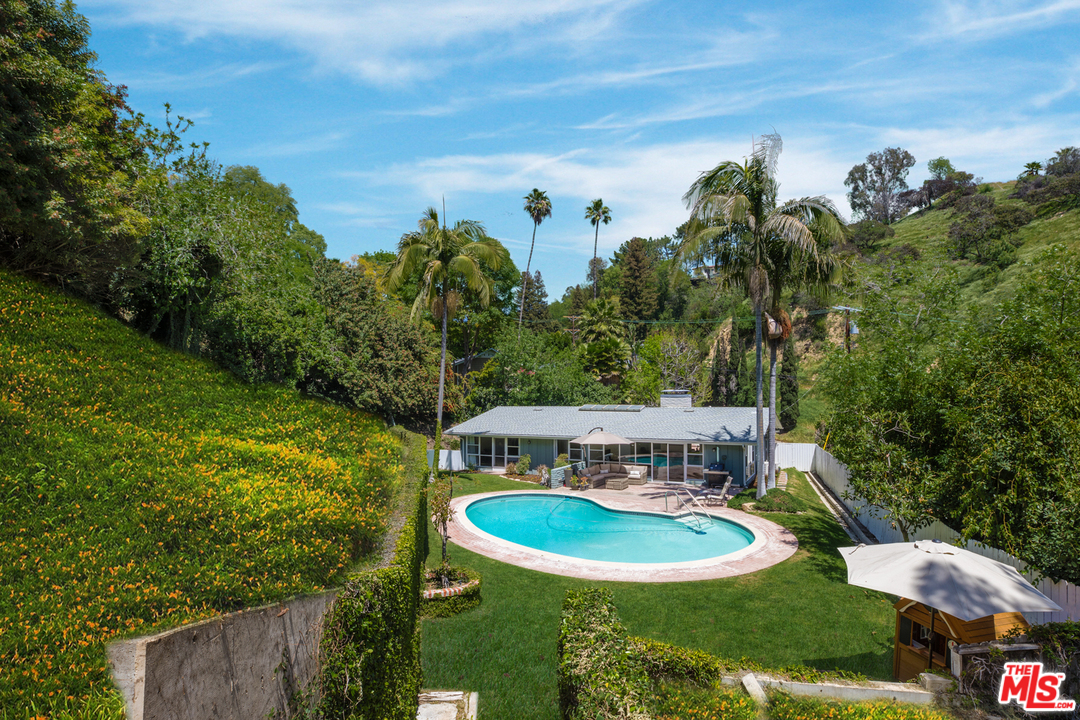2135 Roscomare Road Los Angeles, CA 90077 - Photo 1 of 21 Gallery Image 1