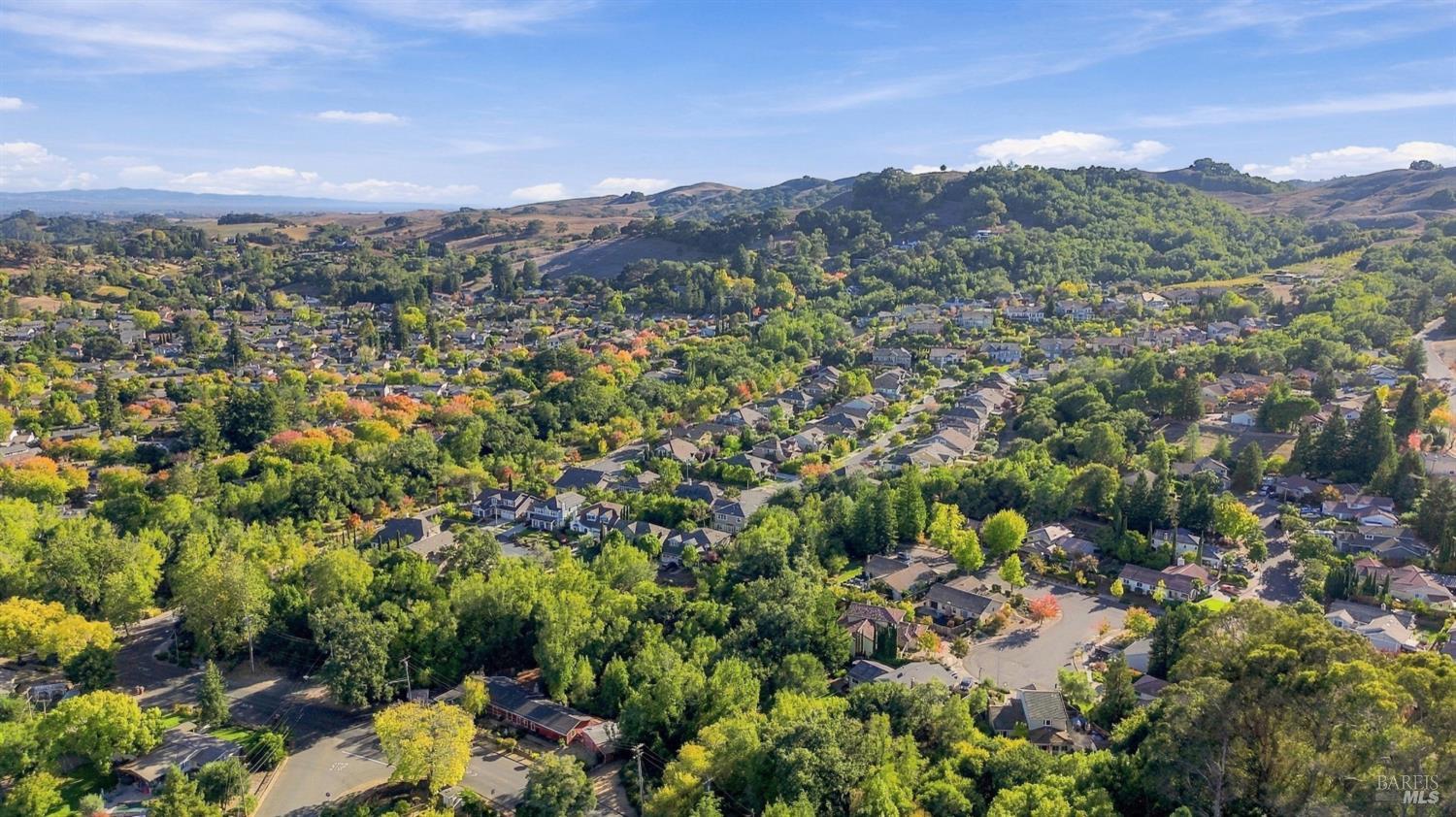 1075 Partrick Road Napa, CA 94558 - Photo 17 of 57 Gallery Image 17