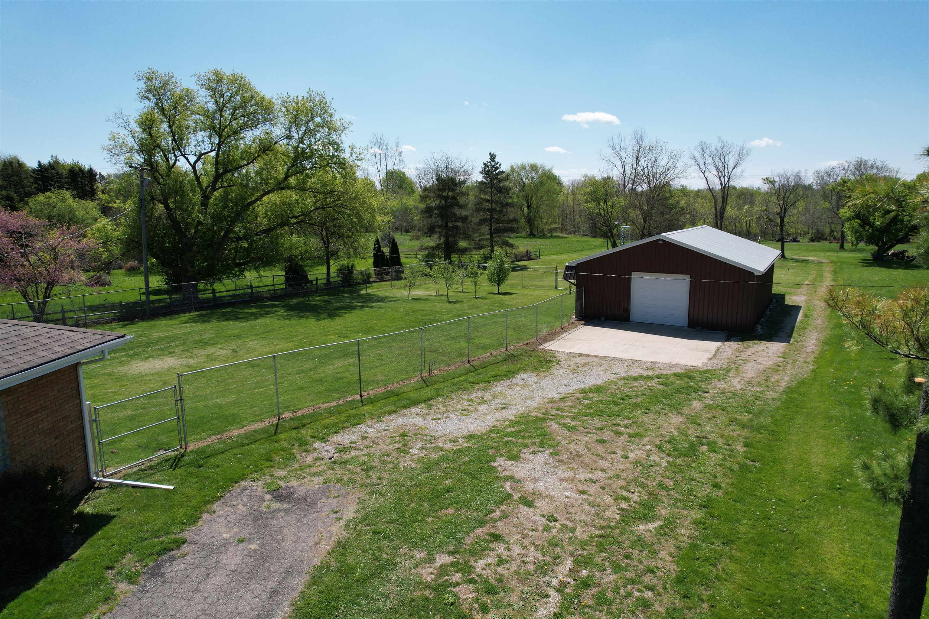 10900 Lansing Road Durand, MI 48429 - Photo 34 of 42