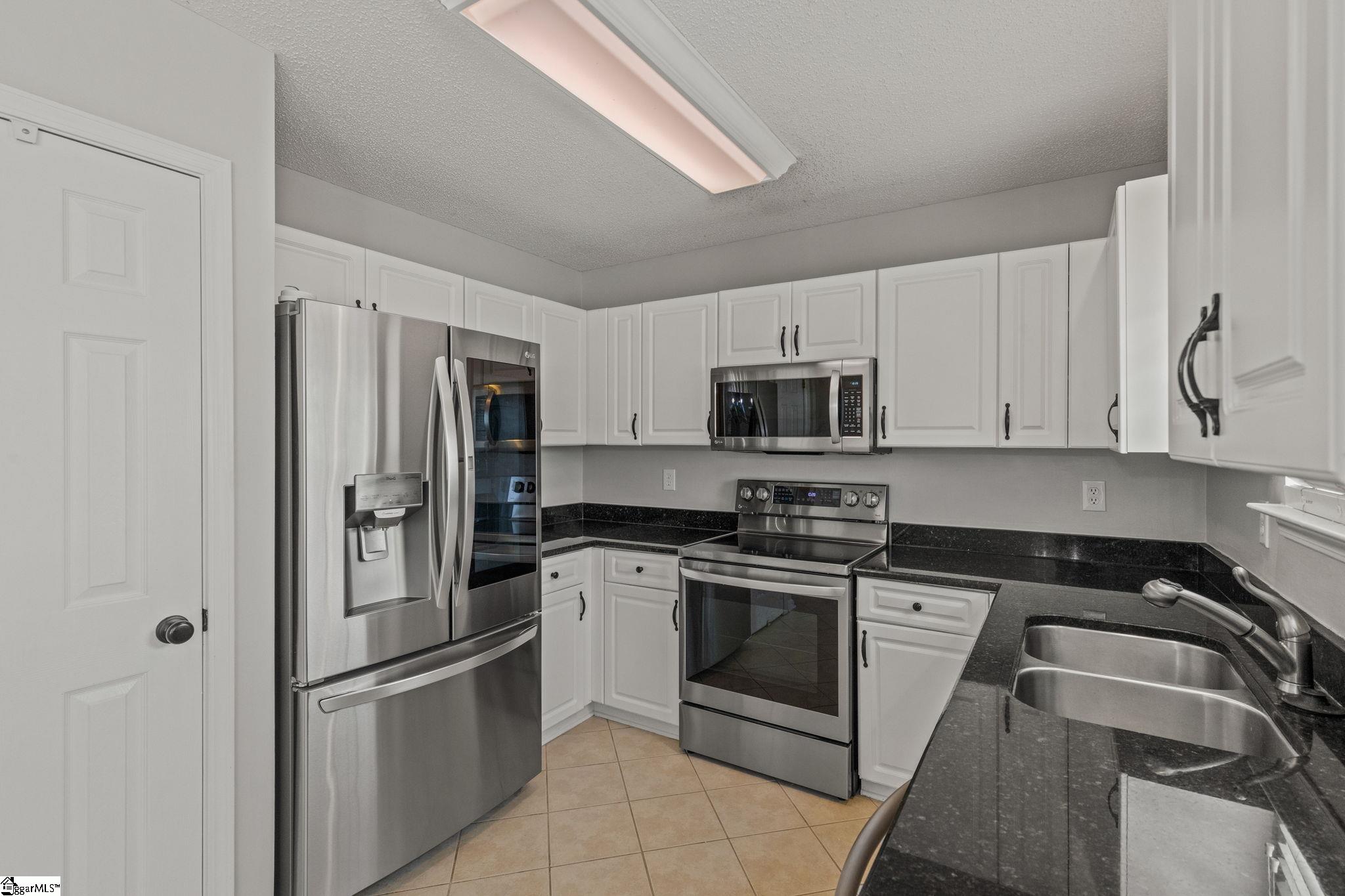 25 Woolridge Way Greer, SC 29650 - Photo 8 of 26