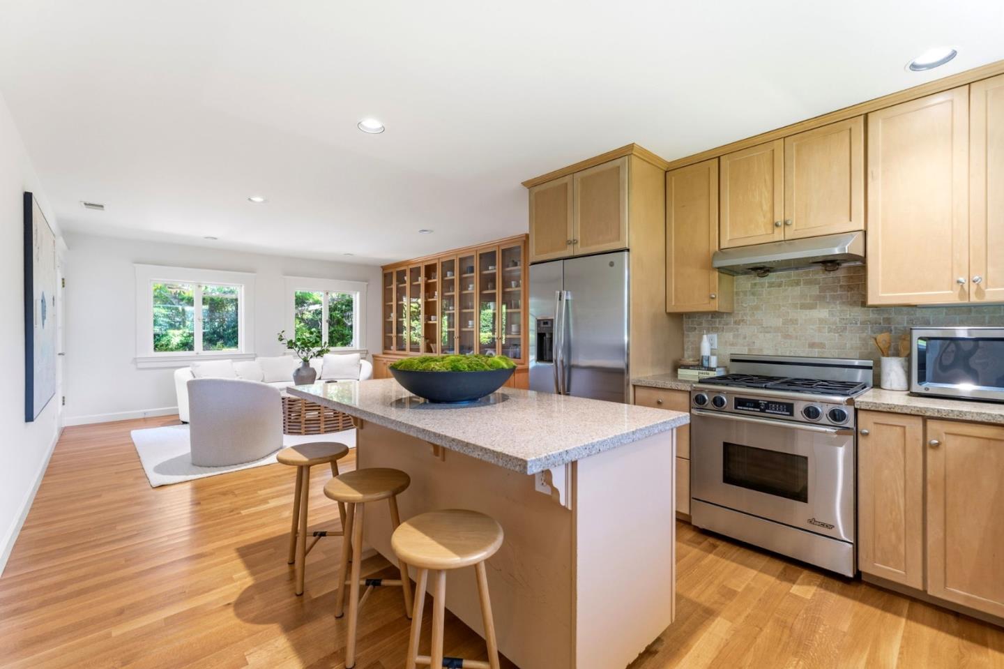 2245 Oakdale Road Hillsborough, CA 94010 - Photo 16 of 67