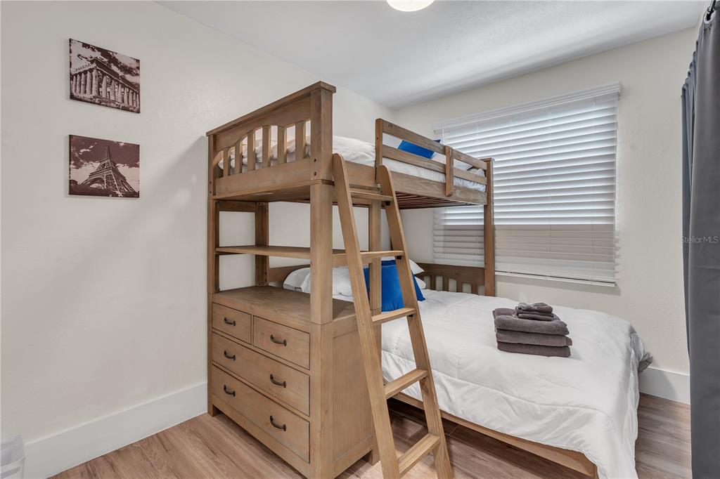 4501 Bray Road Tampa, FL 33634 - Photo 13 of 41