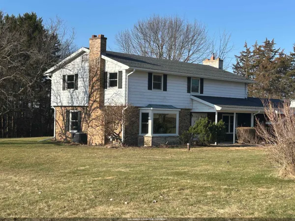 $548,000 | W2268 Ledgeview Road, Green Lake, WI 54941
