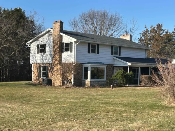 $528,000 | W2268 Ledgeview Road, Green Lake, WI 54941