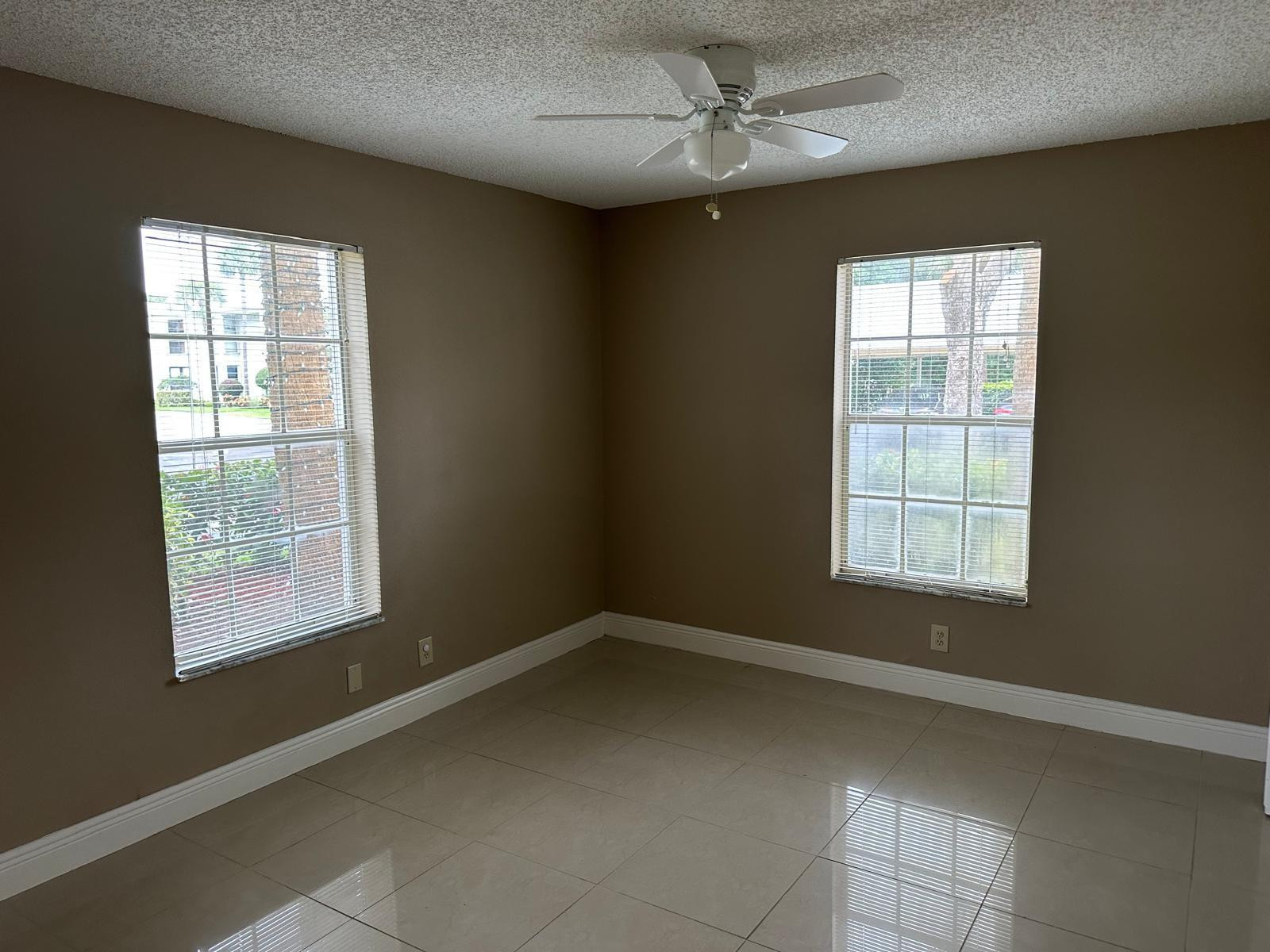 6283 La Costa Drive, Unit D Boca Raton, FL 33433 - Photo 7 of 10 Photo 7