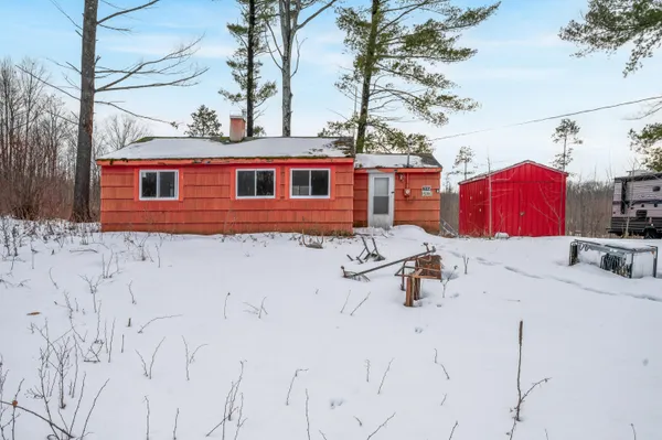 $212,900 | 16107 12 Mile Road, Leroy, MI 49655